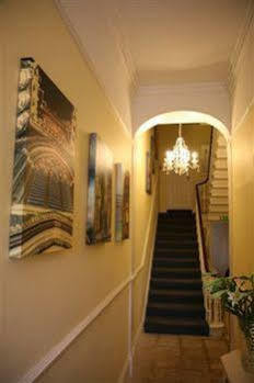 Blossoms York Guesthouse ภายนอก รูปภาพ
